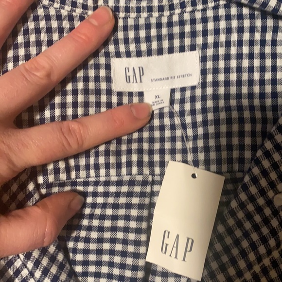 Men’s GAP XL Collared Long Sleeve Button Down Shirt NWT - Picture 5 of 5